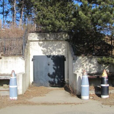 battery 204 entrance